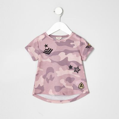 Mini girls pink camo print badge T-shirt